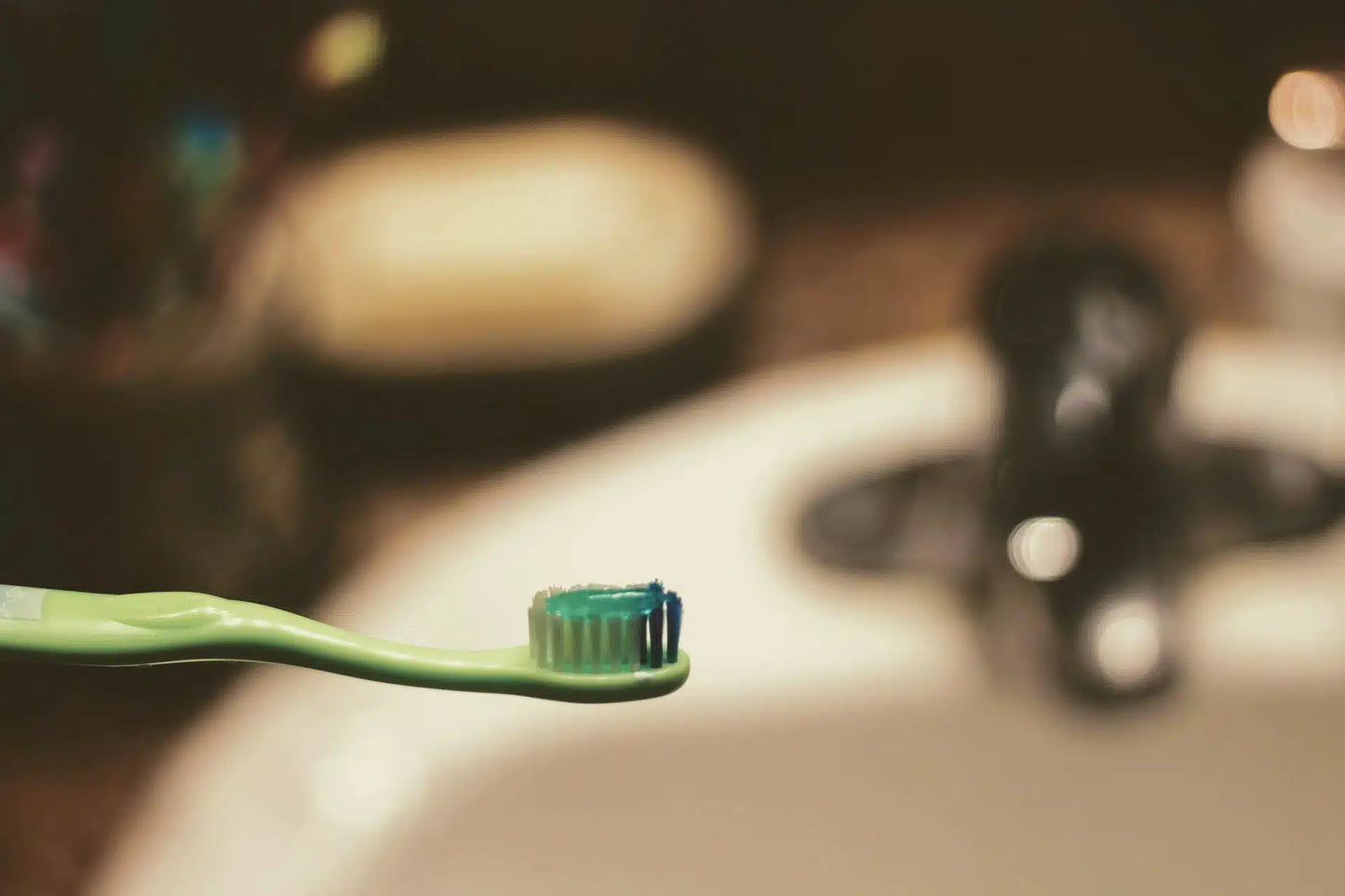 harmful chemicals in toothpaste to avoid