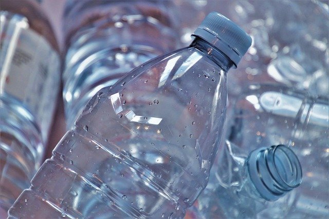 How To Stop Plastic Use and Kickstart A Sustainable Lifestyle